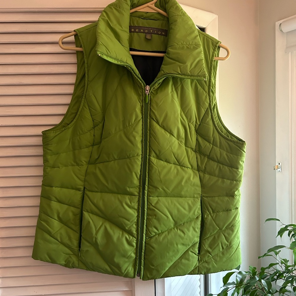 Kenneth Cole Reaction woman’s vest